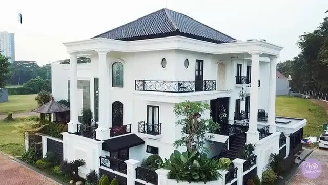 Rumah Prilly Latuconsina