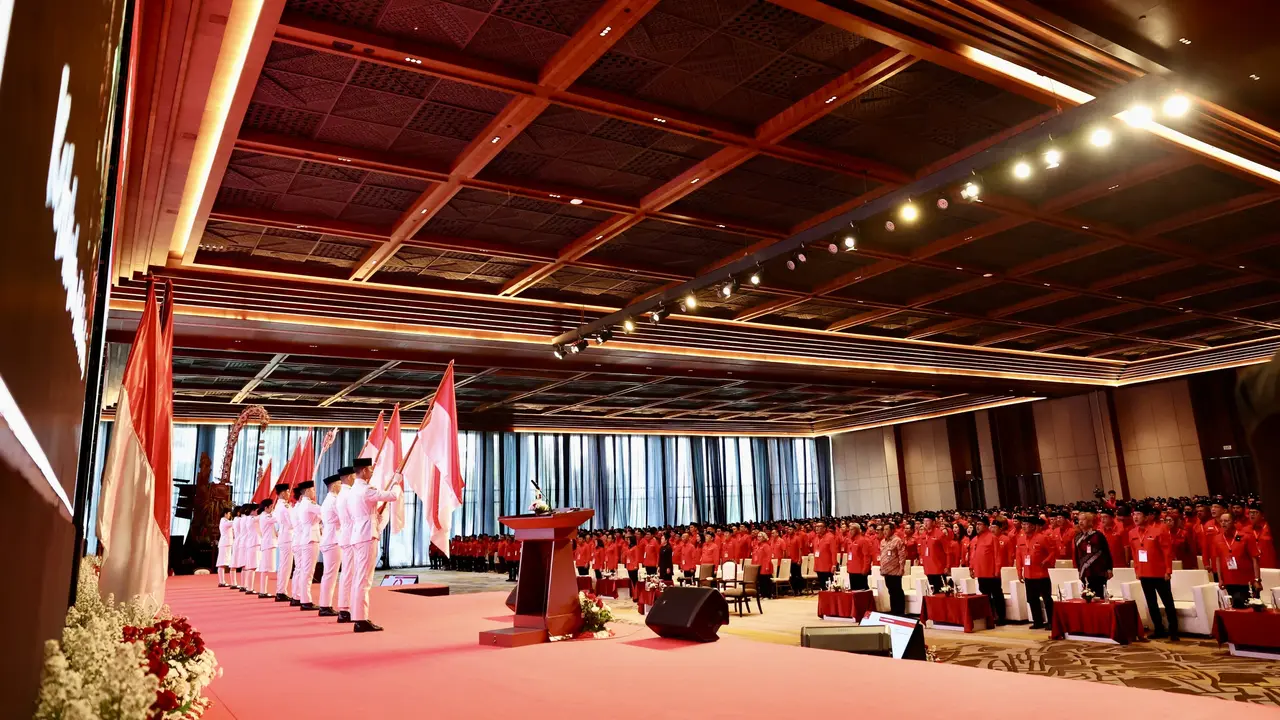 Acara Bimtek PDIP di The Meru Sanur & Bali Beach Convention Center, Denpasar.