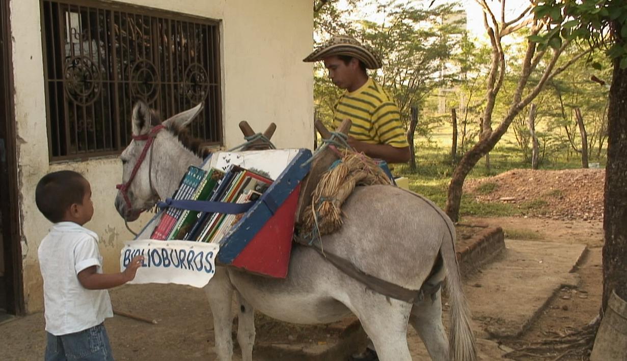 Pada tahun 2009, di bukit Trujillp, Venezuella, Universitas Valle del momboy memulai pelayanan yang unik, yaitu perpustakaan keledai. Perpustakaan berjalan ini mengirimkan buku-buku untuk dibaca anak-anak petani di daerah sekitar. (en.wikipedia.org)