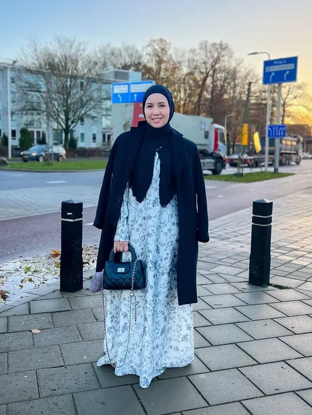 Tya Ariestya di Belanda