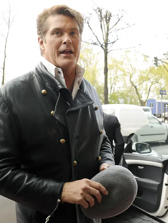 Aktor 63 tahun ini mengatakan kepada Daily Mail Australia bahwa perubahan namanya telah datang untuk beberapa waktu. "Saya punya kesempatan untuk mengubahnya bertahun yang lalu." ujar David.(Bintang/EPA)