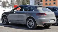 Porsche Macan GTS Tebar Pesona