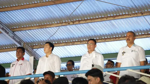 Tokoh muda asal Nusa Tenggara Timur (NTT) Stevano Adranacus, yang juga putra dari anggota DPR RI Herman Herry mengajak seluruh elemen DPC PDI Perjuangan se-Kabupaten Timor Tengah Selatan untuk hadir meringankan kesulitan yang dirasakan oleh masyarakat.