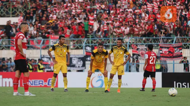 Madura United vs Barito Putera