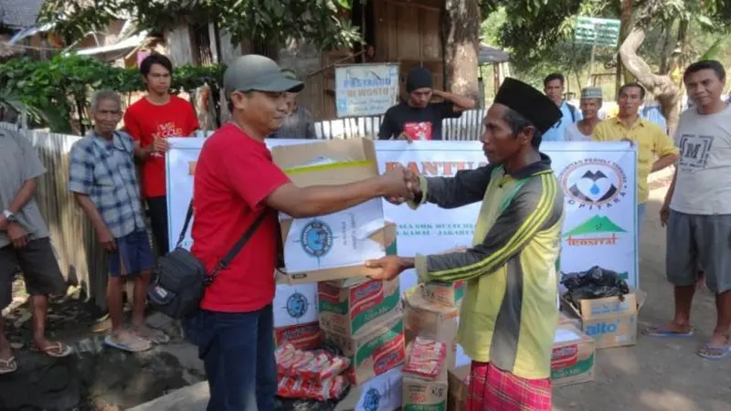 Korban Letusan Gunung Sangeang Api, Siapa Peduli