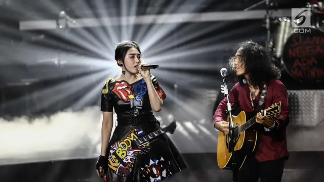 Kolaborasi Slank dan Via Vallen