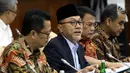 Ketua MPR Zulkifli Hasan saat memimpin rapat gabungan di Kompleks Parlemen, Jakarta, Senin (23/9/2019). Rapat membahas tata tertib pimpinan MPR periode 2019-2024. (Liputan6.com/JohanTallo)