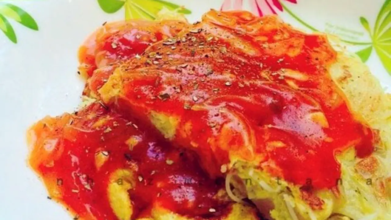 Menu Maksi: Bihun Dadar Sosis Saus Pedas