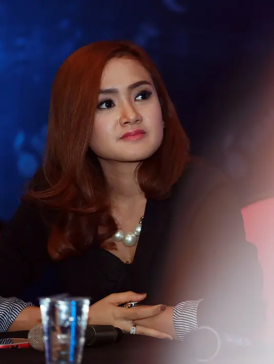 Alih-alih disebut sebagai wanita matrealistis, Cita Citata mengatakan sudah sewajarnya ketika seorang wanita menentukan siapa pria yang berhak untuk menjadi partner hidupnya kelak. (Deki Prayoga/Bintang.com)