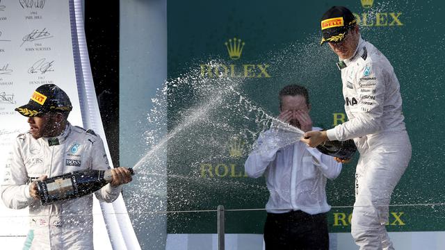 Lewis Hamilton dan Nico Rosberg