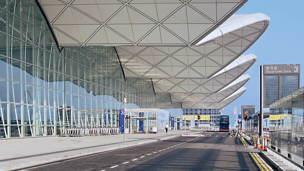 10 Bandara Cantik yang Memanjakan Mata