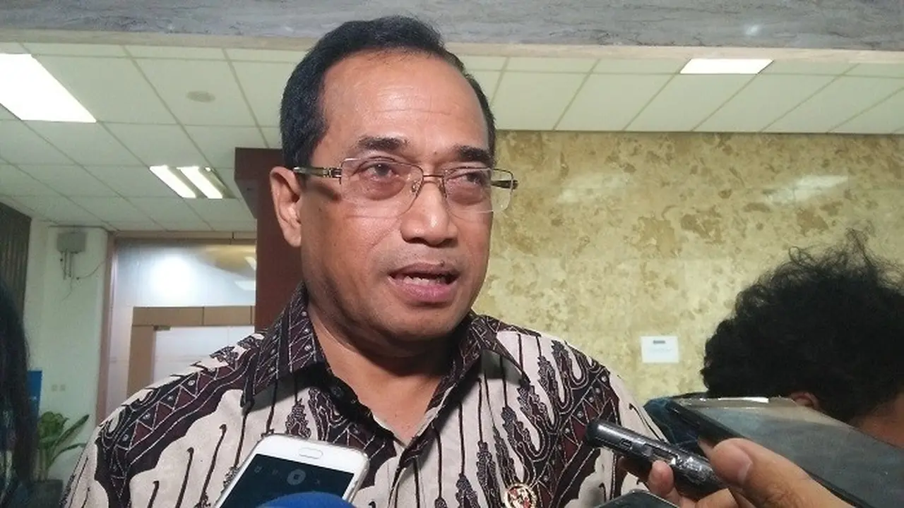 Menhub Budi Karya Sumadi (Merdeka.com)