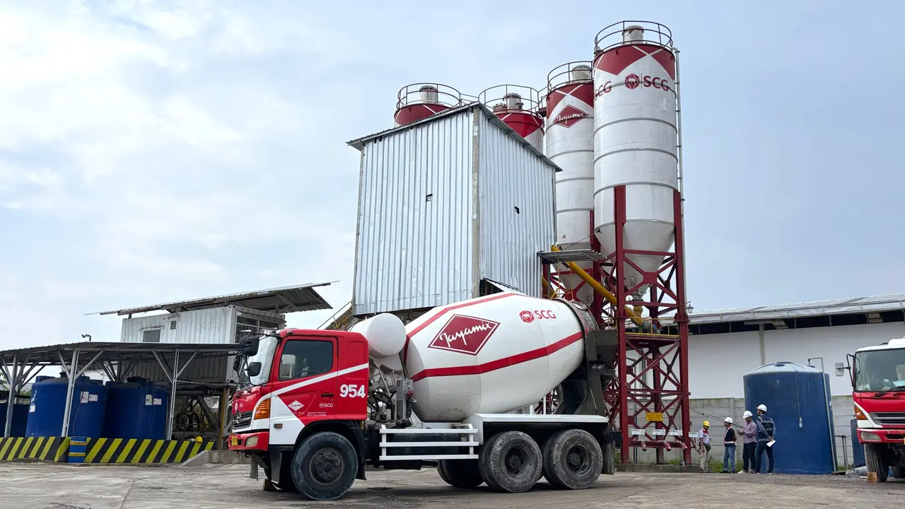 Jayamix by SCG membuka batching plant terbaru di Bandung 2, Kabupaten Bandung, Jawa Barat pada tanggal 22 Mei 2025. (Dok SCG)