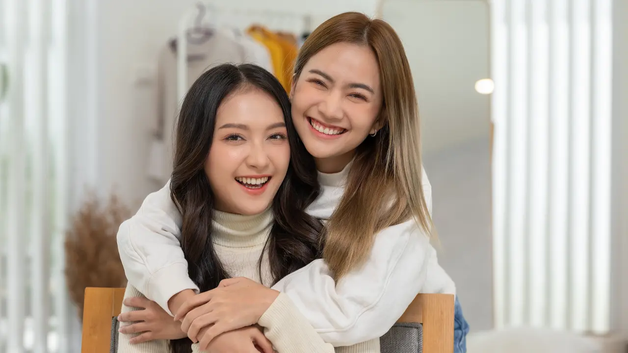 sahabat teman perempuan