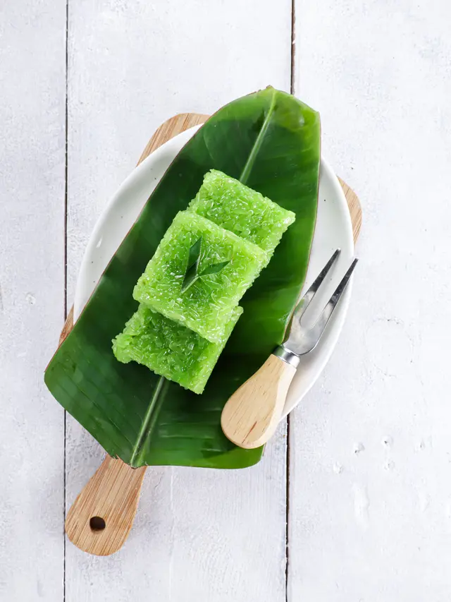 kue wajik ketan hijau