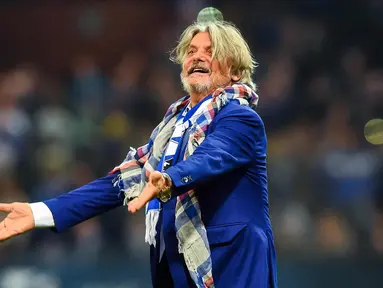 Presiden Sampdoria Massimo Ferrero merayakan kemenangan timnya setelah pertandingan melawan Juventus pada lanjutan Liga Serie A italia di Stadion Luigi Ferraris di Genoa, Italia, (19/11). Sampdoria menang 3-2 atas Juventus. (Simone Arveda / ANSA via AP)