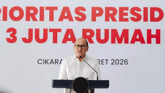 Chief Executive Officer (CEO) Rosan Perkasa Roeslani ikut mengecek lokasi di lahan Meikarta, Cikarang, Bekasi, Jawa Barat. Lahan tersebut untuk hunian bagi Masyarakat Berpendapatan Rendah (MBR). (Foto: Danantara)