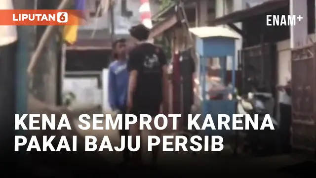 Pakai Baju Persib, Kuli di Jakarta Kena Semprot