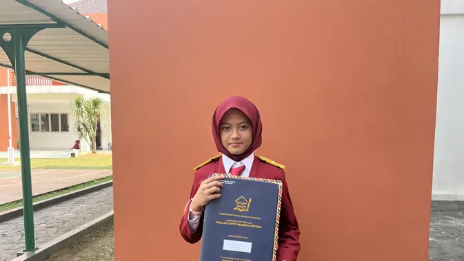 Fiska Sahwa, siswa Sekolah Rakyat Menengah Pertama (SRMP) 06 Jakarta Timur (Liputan6.com/Muhammad Radityo Priyasmoro)