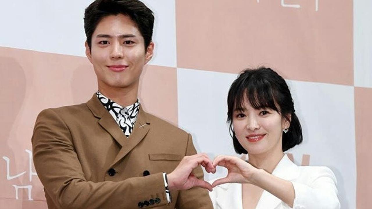Park Bo Gum Disebut Jadi Orang Ketiga, Ini 5 Momen Kebersamaannya dengan Song Hye Kyo