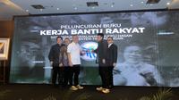 Menteri Perdagangan (Mendag) Zulkifli Hasanmeluncurkan buku "Zulhas, Kerja Bantu Rakyat: Setahun Perjalanan Mendag", di Auditorium Kementerian Perdagangan, pada hari ini, Kamis (15/6/2023). (Elza/Liputan6.com)