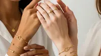 11 Model Gelang Emas untuk Sehari-hari: Simpel, Trendi, dan Elegan