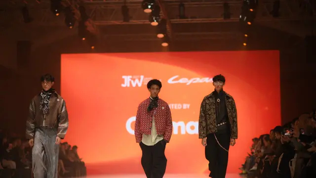 Eksplorasi Fashion Kontemporer hingga Busana Pria Modern Jadi Sorotan