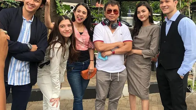 7 Potret Kebersamaan Pemain Sinetron Cinta Mulia yang Segera Tayang