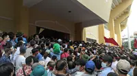 Membeludak! Warga Vietnam Paksa Masuk Stadion Laga Thailand Vs Timnas Indonesia U-23: Dorong-dorongan, Anak Kecil Terhimpit