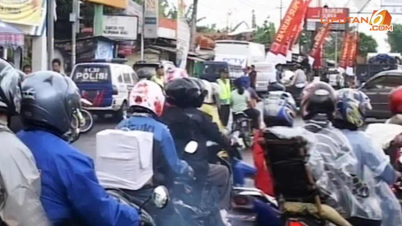 mudik-sepeda-motor-130730c.jpg