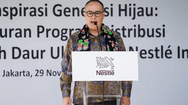 PT Nestlé Indonesia Distribusi 5.000 Bangku Daur Ulang ke 500 Sekolah Dasar
