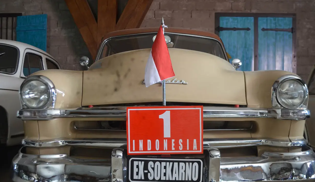 Mobil Presiden RI pertama, Soekarno, yakni seri Chrysler Winsor Deluxe produksi 1952. (Istimewa)