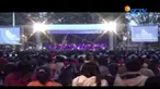 Beralaskan tikar, karpet, koran dan peralatan seadanya, jemaat dari 94 gereja di Salatiga datangi Lapangan Pancasila untuk ibadah bersama.
