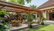 8 Model Pergola Kayu untuk Halaman Belakang, Elemen Dekoratif dan Fungsional