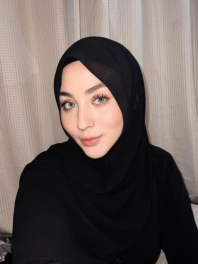 OOTD Hijab Margin Wieheerm