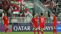 Wajah-wajah para pemain Vietnam usai kalah dari Timnas Indonesia pada laga kedua Grup D Piala Asia 2023 di Stadion Abdullah bin Khalifa, Doha, Jumat (19/1/2024) malam WIB. (KARIM JAAFAR / AFP)