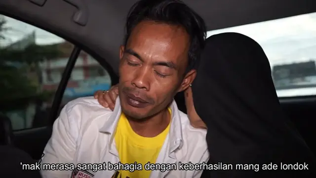 Ade Londok 'Odading' Beli Mobil Baru, Ini 6 Momen Haru Sang Ibu Menangis