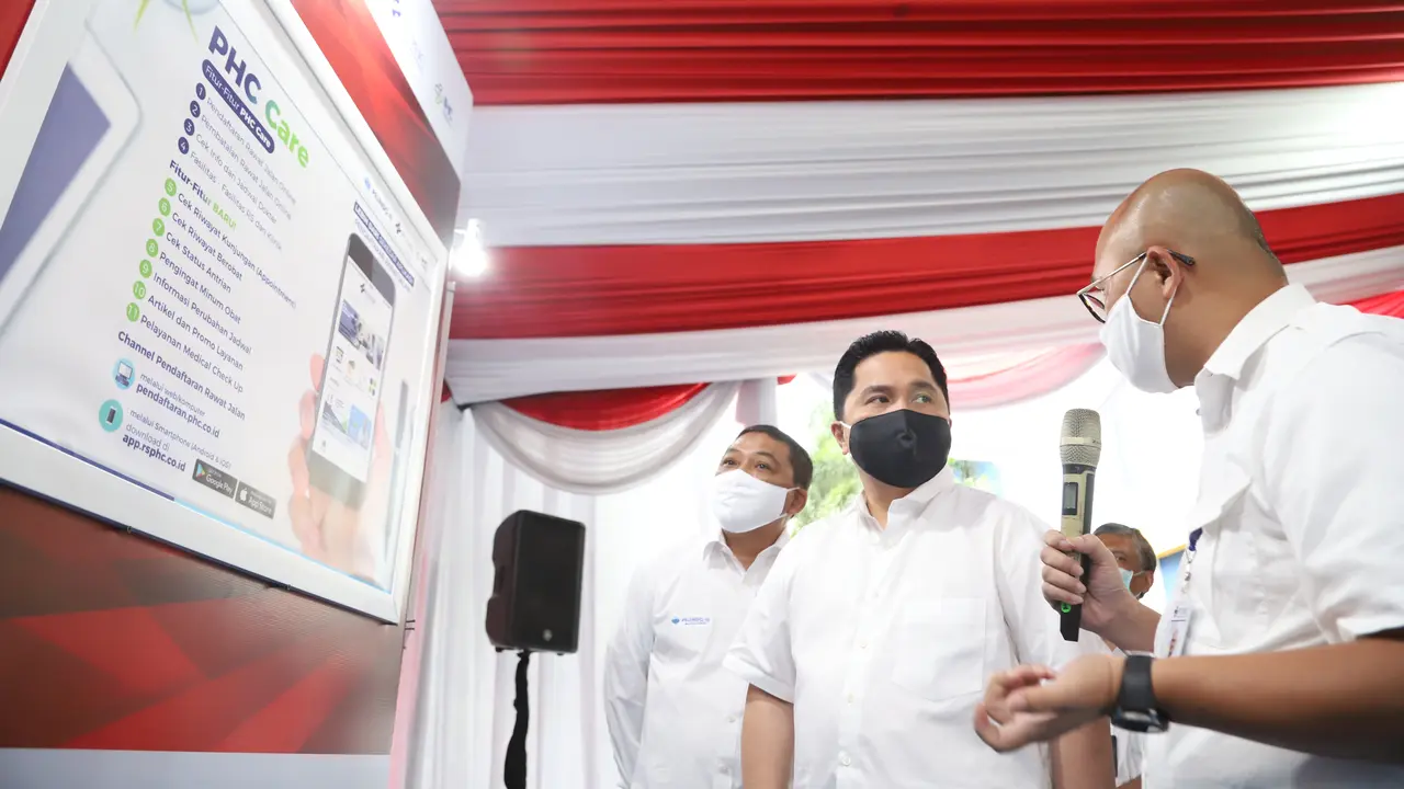 Erick Thohir Cek Kesiapan Laboratorium PCR di RS PHC Surabaya Percepat Penanganan Covid-19