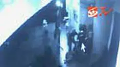 Sebuah video berisi pengeroyokan terhadap seorang wanita penghibur, menghebohkan warga Probolinggo. Video itu diunggah ke situs jejaring sosial Facebook.