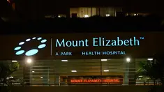 Di Rumah Sakit Mount Elizabeth, Olga Syahputra menghembuskan nafas terakhirnya, Singapura, Pada pukul 16.17 wib, Jumat (27/3/2015).(AFP Photo/Roslan Rahman)