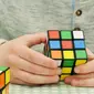 Cara Bermain Rubik (sumber: Pixabay)