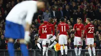 Bantai Fenerbahce, MU Puncaki Klasemen Grup A Liga Europa