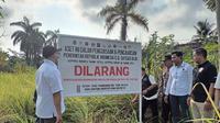 Satgas BLBI melakukan kegiatan penguasaan fisik berupa pemasangan plang atas Aset Properti eks BPPN/eks BLBI berupa tanah di Kota Bandar Lampung dengan luas keseluruhan ± 287.668 m² dan total estimasi nilai aset sebesar Rp 149 miliar. (Dok. Satgas BLBI)