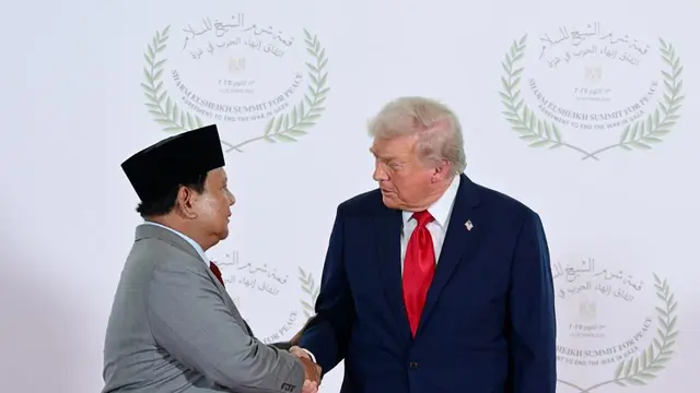 Momen akrab Presiden Prabowo dan Donald Trump