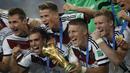 Jerman. Timnas Jerman mampu mencapai partai final Piala Dunia sebanyak 8 kali dalam 19 kali keikutsertaan mereka. Jerman absen dalam dua edisi, 1930 dan 1950. Dari delapan kali masuk final, Jerman mampu 4 kali menjadi juara di edisi 1954, 1974, 1990 dan 2014. (AFP/Adrian Dennis)