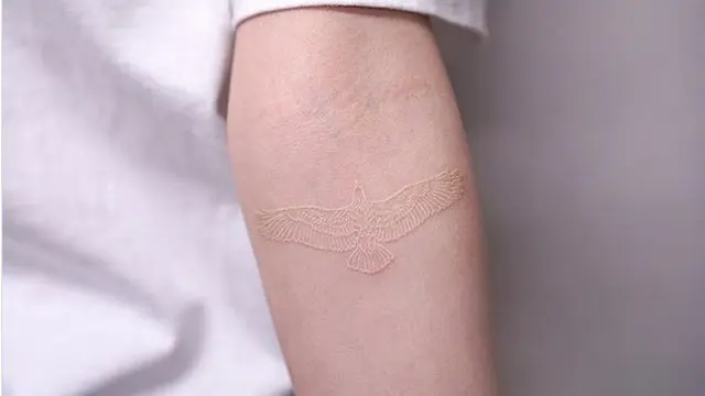 Tato putih