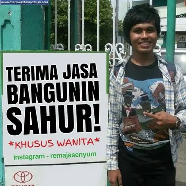 7 Meme Nyeleneh Awal Puasa yang Kerap Dialami Banyak Orang