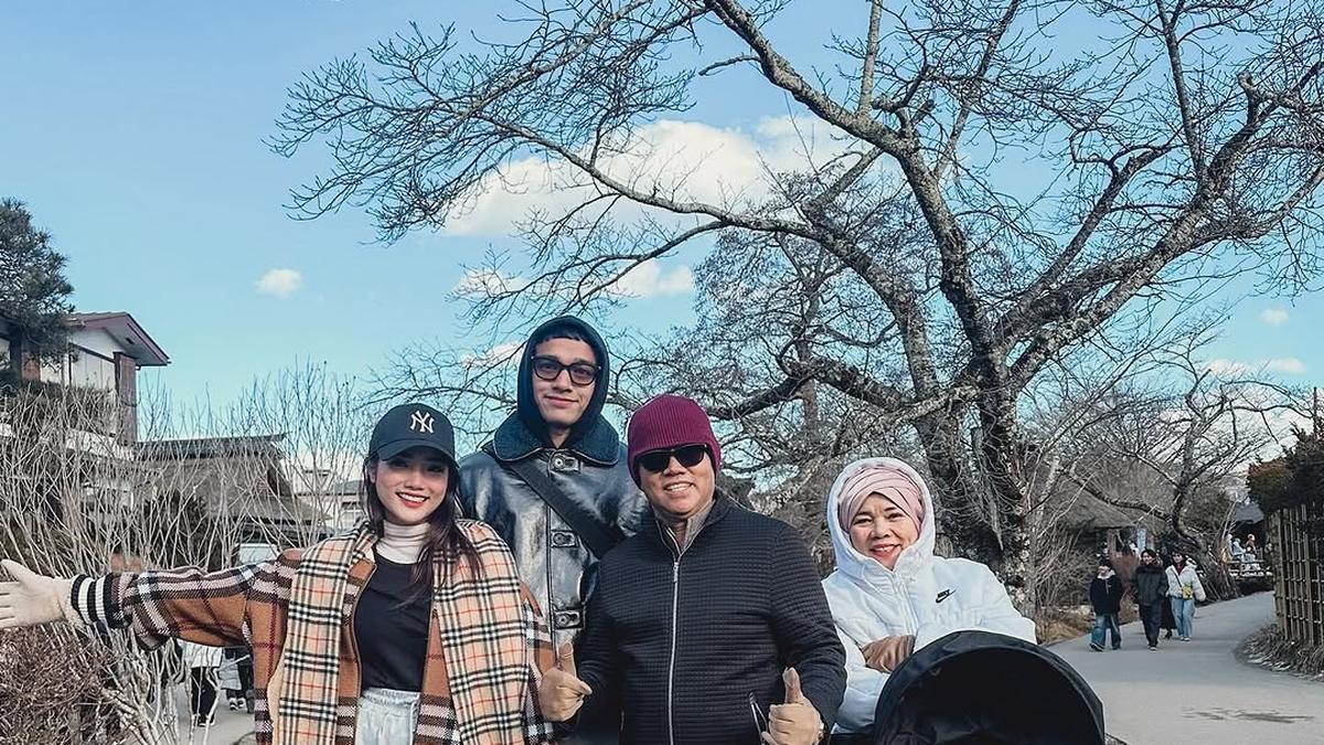 OOTD Winter ala Anak Skena Fuji An yang Liburan di Jepang Bareng Keluarga, Tampil Fashionable dengan Barang Branded