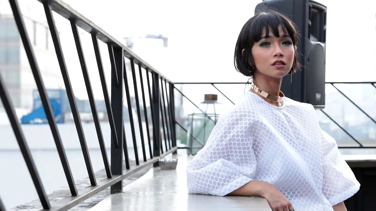[Bintang] Rilis Album #Reborn, Intan Ayu Merasa Terlahir Kembali