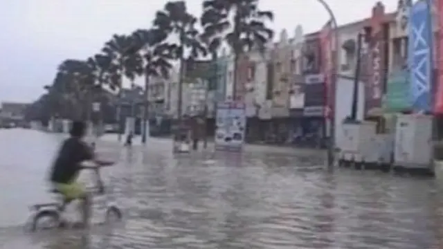 Liputan6 Pagi 06-02-2014 |1| Banjir Bekasi, Banjir Pandeglang, Banjir Istana, Mengungsi Di Halte Busway, Truk Terguling, Kereta Terganggu Akibat Banjir